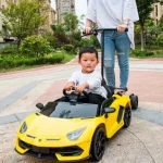 Lamborghini Aventador plataforma licenciado – Amarillo.