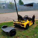 Lamborghini Aventador plataforma licenciado –Amarillo