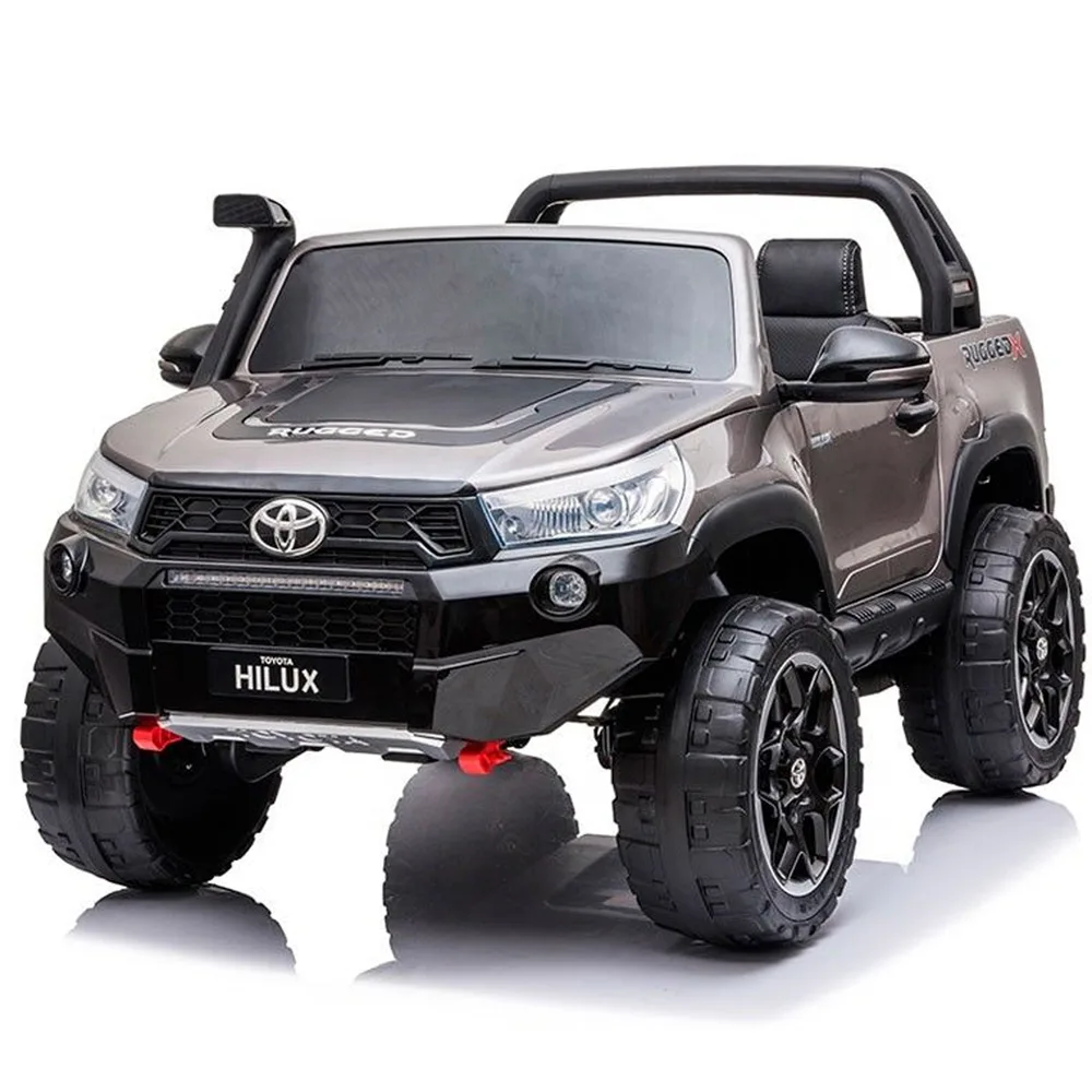 Toyota Hilux Rugged - Plomo