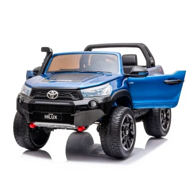 Toyota Hilux Rugged de Azul