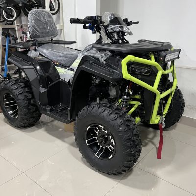 Cuatrimoto a gasolina de 200 CC - Negro y verde
